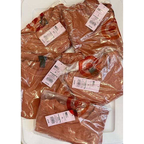 Wild Fable Women's Rust Brown Orange Cropped Short Sleeve Crew Neck T-Shirt Top - Picture 4 of 6